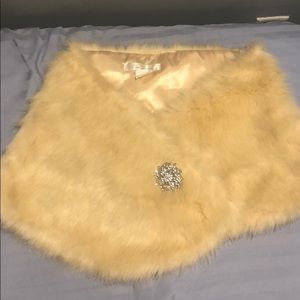 Faux fur shall with rhinestone broach